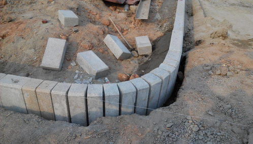 多图详解 园林工程提质秘籍——台阶、沿路石与污水管网施工指南